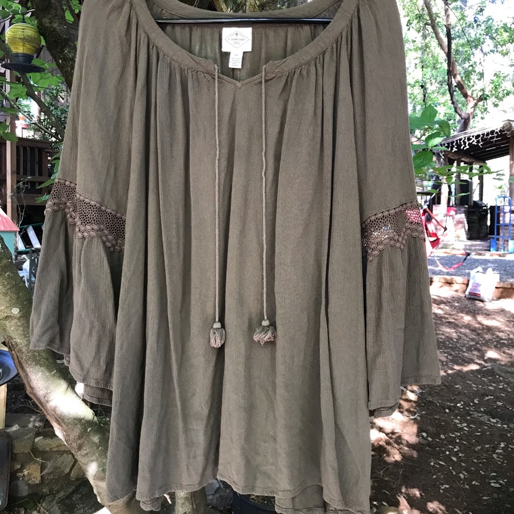 Peasant Top
